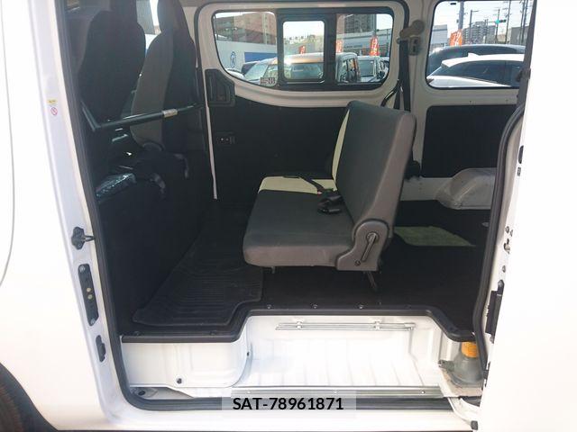 Nissan Caravan 2022-03 5861173-14