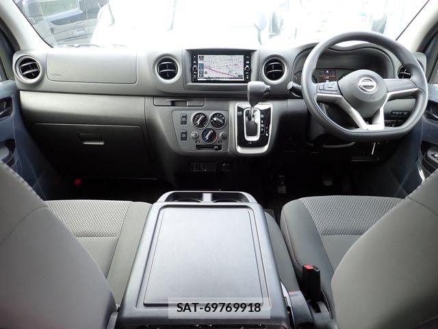 Nissan Caravan 2025-02 6670734-9