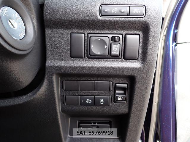 Nissan Caravan 2025-02 6670734-15