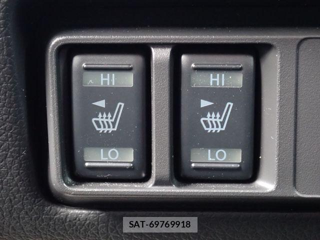 Nissan Caravan 2025-02 6670734-17