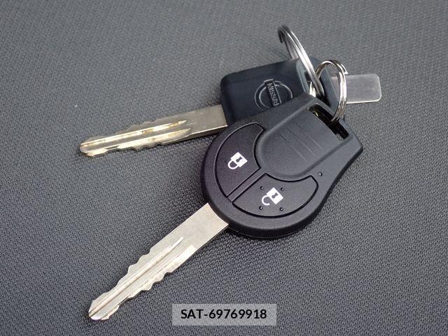Nissan Caravan 2025-02 6670734-19