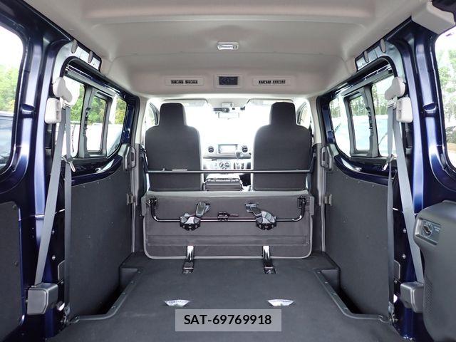 Nissan Caravan 2025-02 6670734-25
