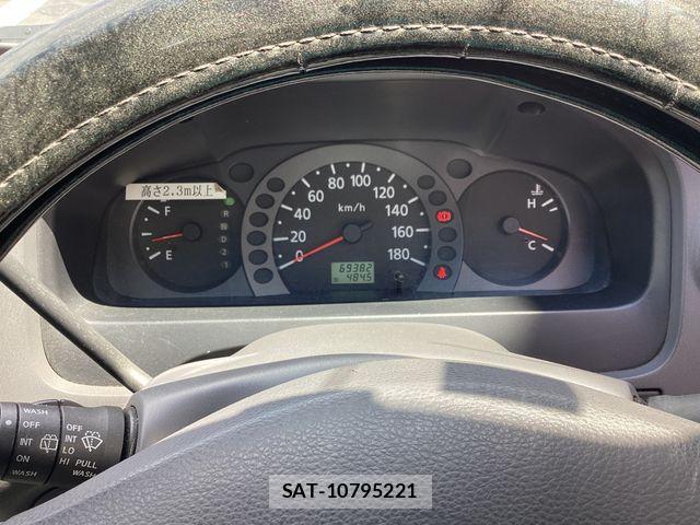 Nissan Caravan 2005-06 7326095-4