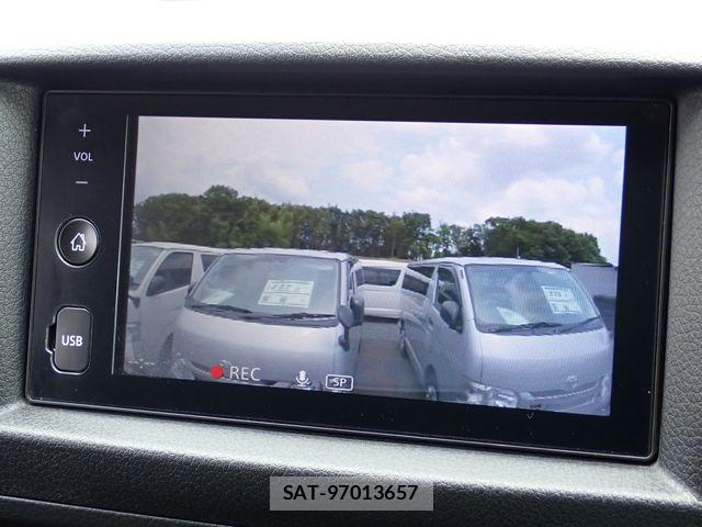Nissan Caravan 2024-04 7615391-12