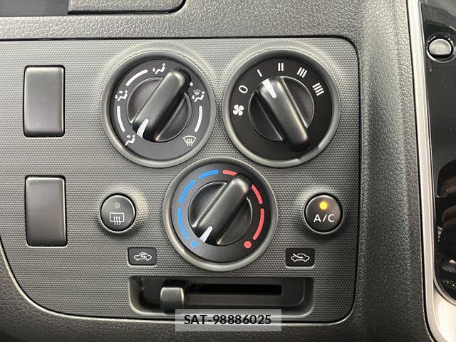 Nissan Caravan 2026-06 8098400-16