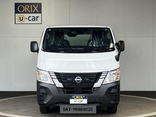 Nissan Caravan 2026-06 8098400-4