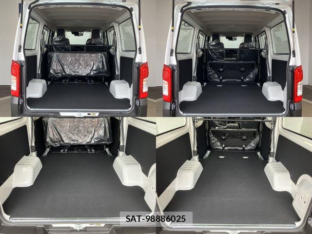 Nissan Caravan 2026-06 8098400-6