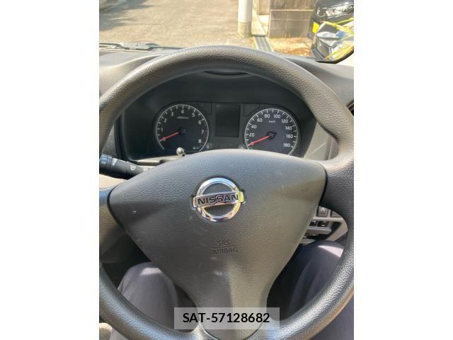 Nissan Caravan 2017-09 8411541-16