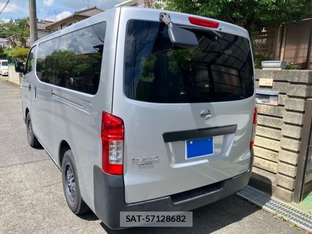 Nissan Caravan 2017-09 8411541-3