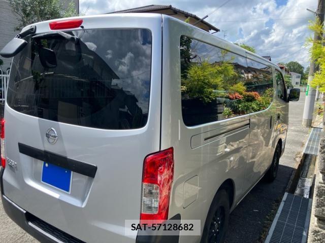 Nissan Caravan 2017-09 8411541-5