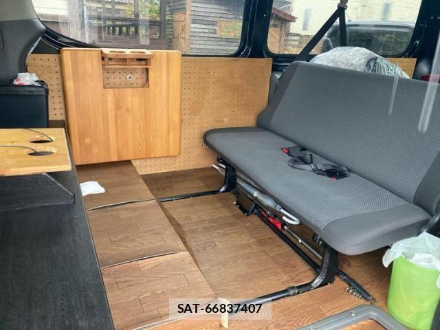 Nissan Caravan 2013-12 8848422-12