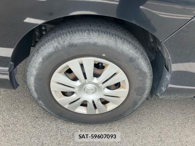 Nissan Caravan 2015-06 8879011-7