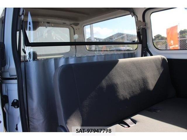 Nissan Caravan 2022-08 528613-15