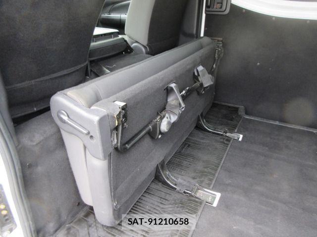 Nissan Caravan 2022-03 909125-15