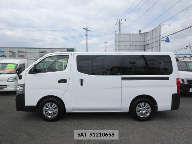 Nissan Caravan 2022-03 909125-4