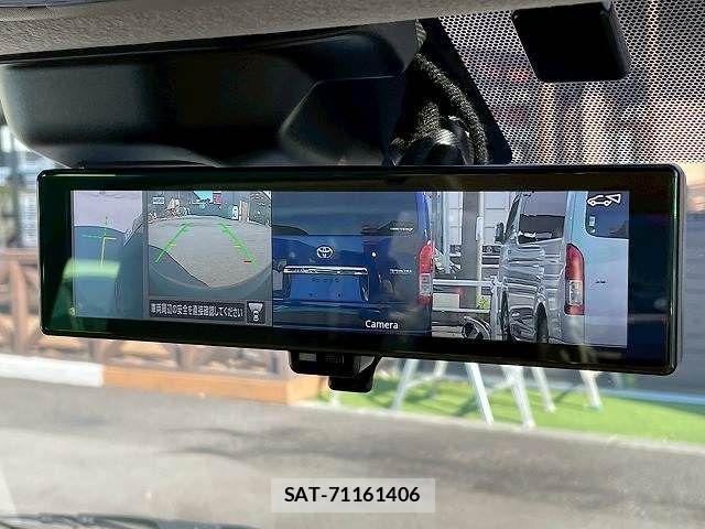 Nissan Caravan 2022-02 1101204-15