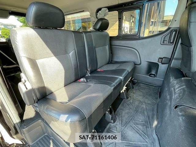 Nissan Caravan 2022-02 1101204-8