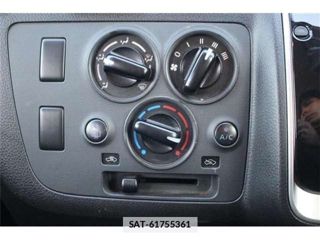 Nissan Caravan 2022-12 2661218-4