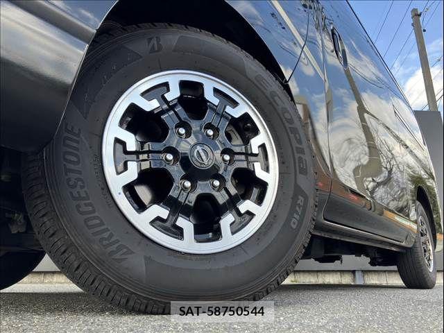 Nissan Caravan 2022-09 3662798-9