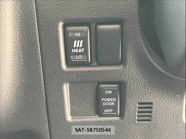 Nissan Caravan 2022-09 3662798-18
