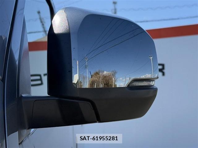 Nissan Caravan 2023-11 4321243-27