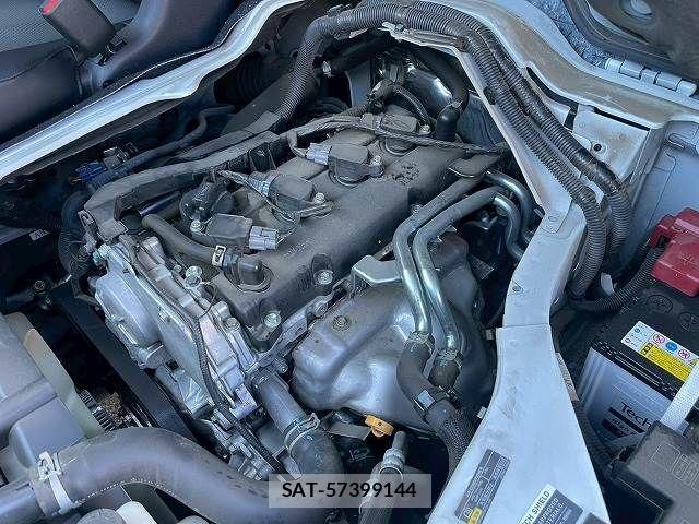 Nissan Caravan 2021-10 4419985-18