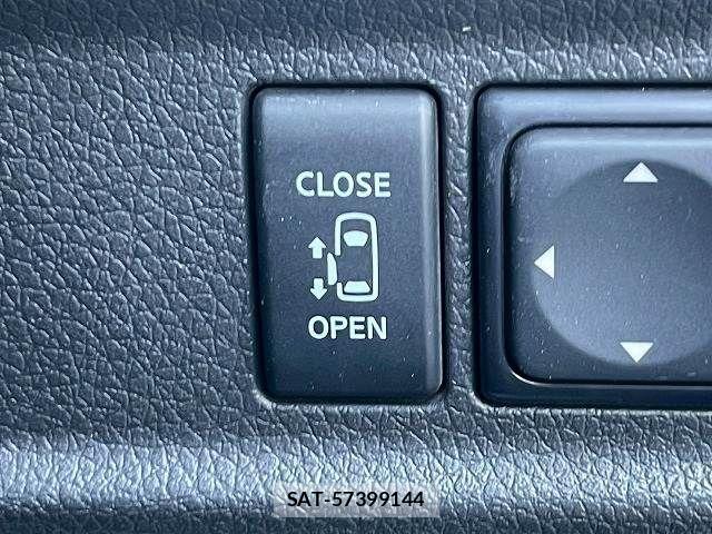 Nissan Caravan 2021-10 4419985-4