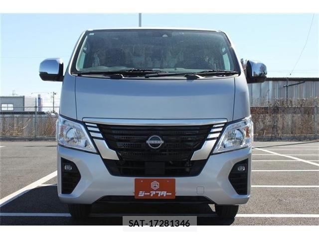 Nissan Caravan 2022-11 4588560-7