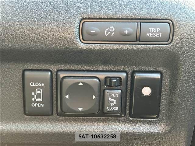 Nissan Caravan 2021-11 4751777-5