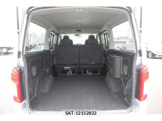 Nissan Caravan 2022-02 4933003-28