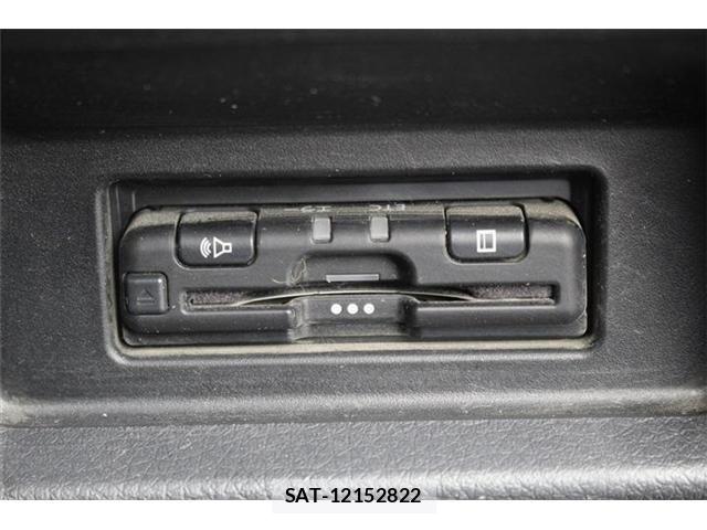 Nissan Caravan 2022-02 4933003-3