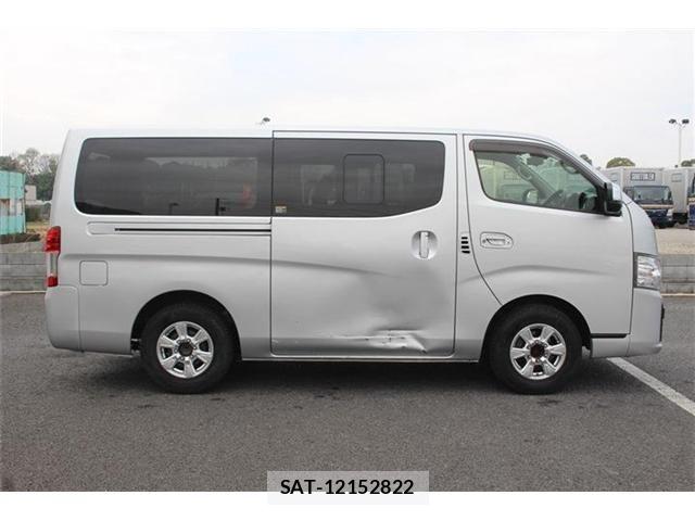 Nissan Caravan 2022-02 4933003-8