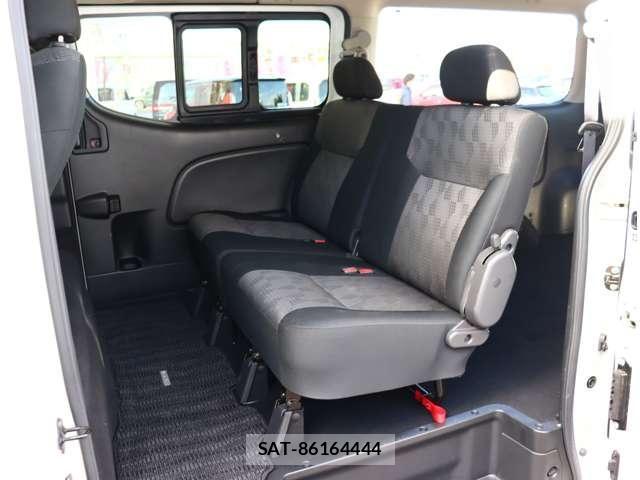 Nissan Caravan 2024-08 4932989-28