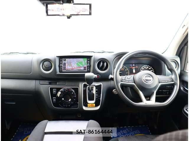 Nissan Caravan 2024-08 4932989-6