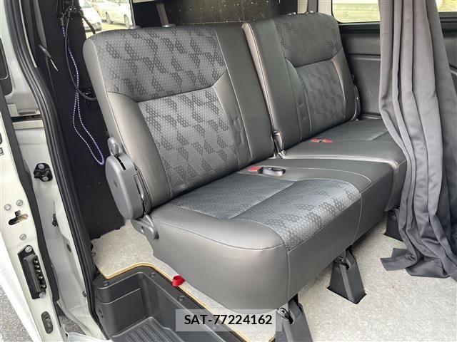 Nissan Caravan 2024-04 5861177-13