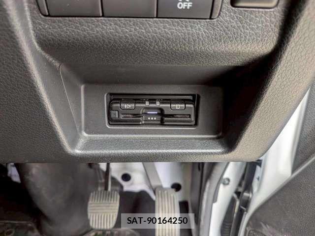 Nissan Caravan 2025-01 6303190-8