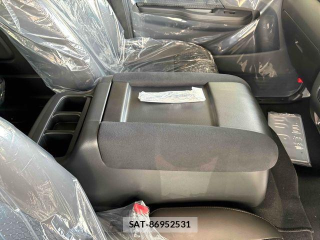 Nissan Caravan 2026-04 6525792-16