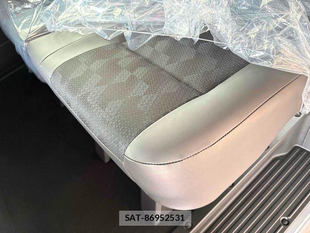 Nissan Caravan 2026-04 6525792-24