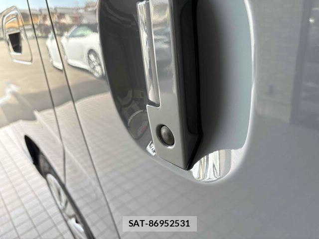 Nissan Caravan 2026-04 6525792-7