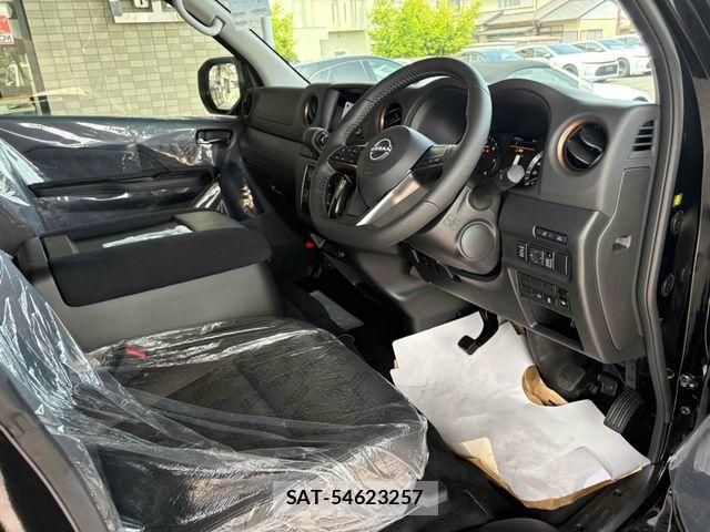 Nissan Caravan 2026-04 6525797-10