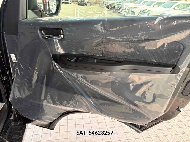 Nissan Caravan 2026-04 6525797-11