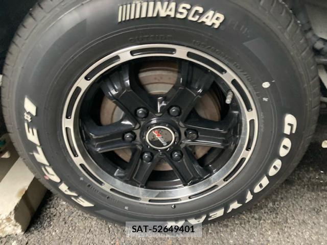 Nissan Caravan 2013-01 6610971-4