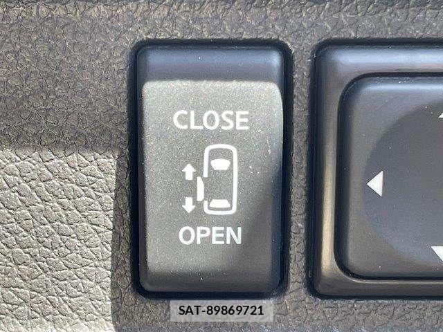 Nissan Caravan 2023-02 6670736-10
