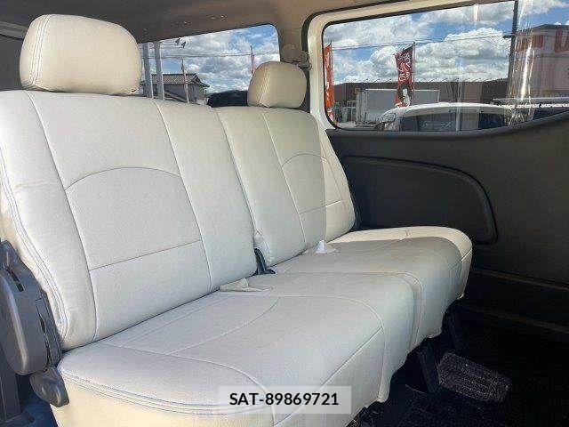 Nissan Caravan 2023-02 6670736-13