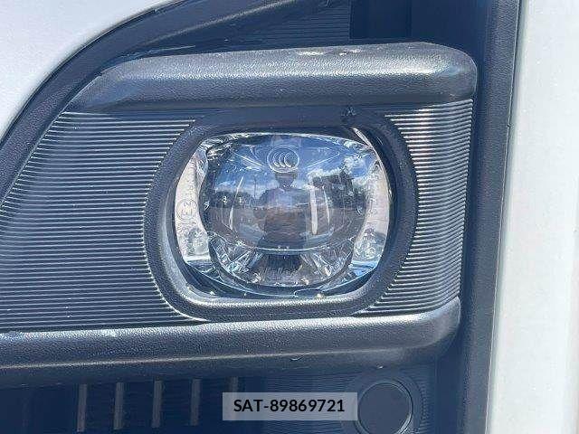 Nissan Caravan 2023-02 6670736-28