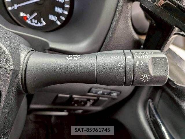 Nissan Caravan 2023-06 6670745-11