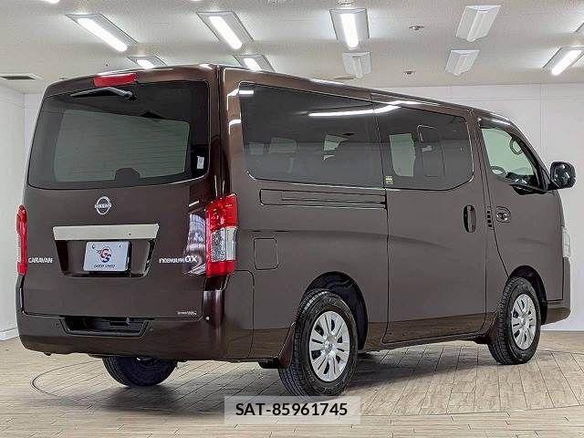 Nissan Caravan 2023-06 6670745-15
