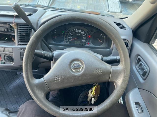 Nissan Caravan 2001-07 6903052-10