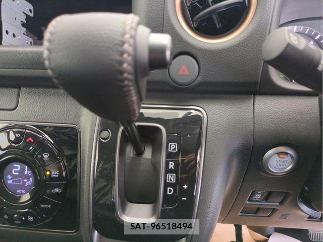 Nissan Caravan 2026-04 6903045-12