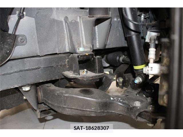 Nissan Caravan 2023-11 6991464-17